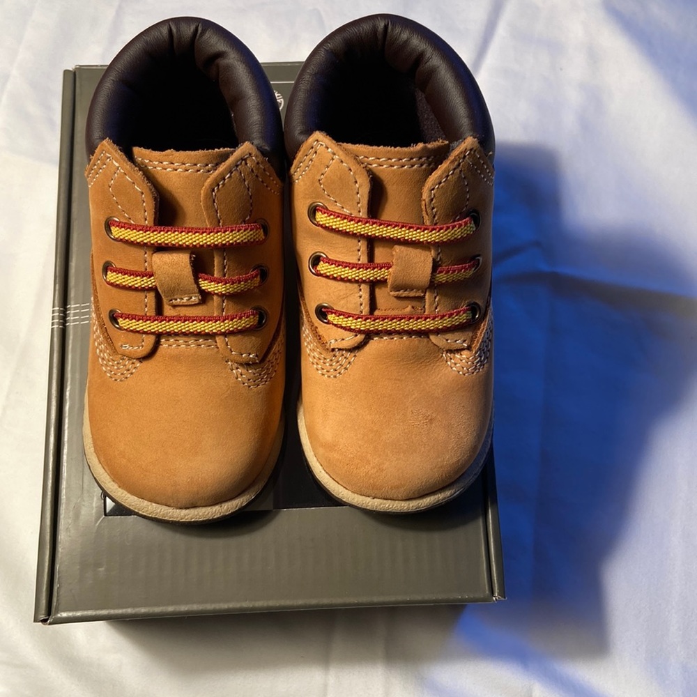 NWT Timberland Infant Boots
